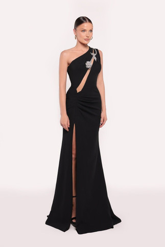Benoite Gown