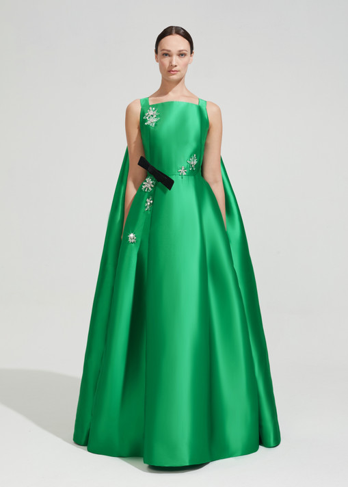 Luna Sleeveless Gown