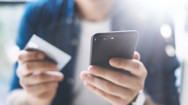 Can Your Cellphone Break Your Credit Card?