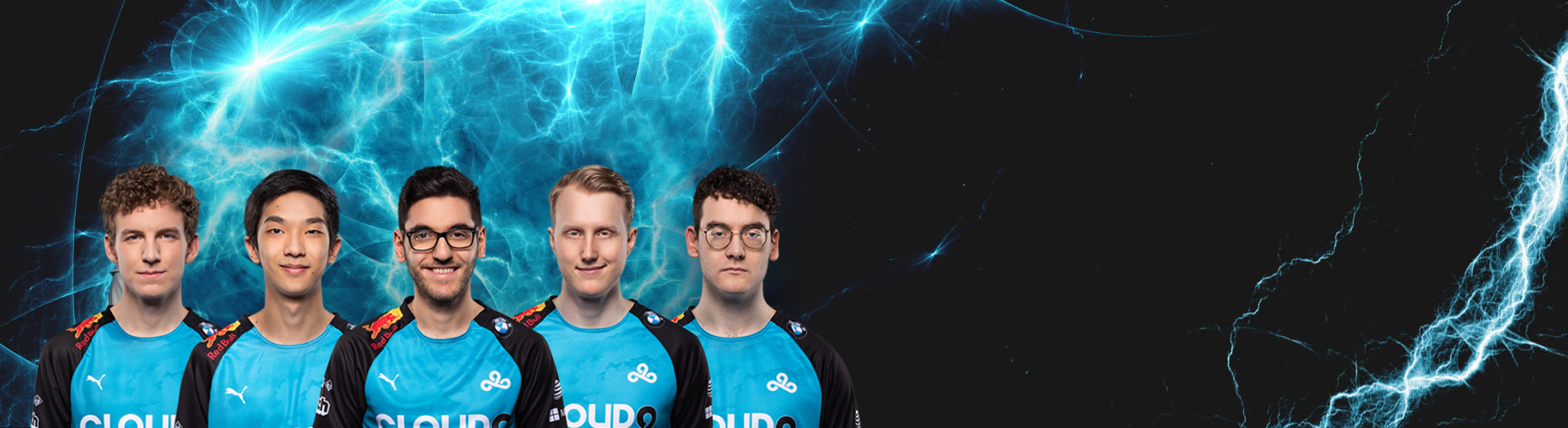 Cloud 9 Gaming uses UPLIFT Standing Desks