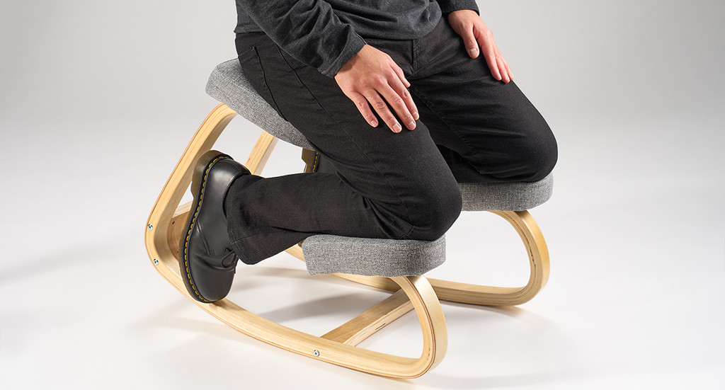 Ergonomic Kneeling Chair UPLIFT Desk