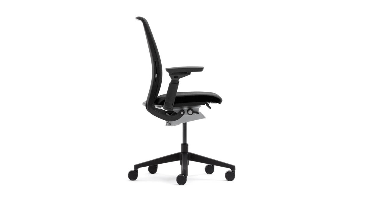 Steelcase Think | UPLIFT Desk