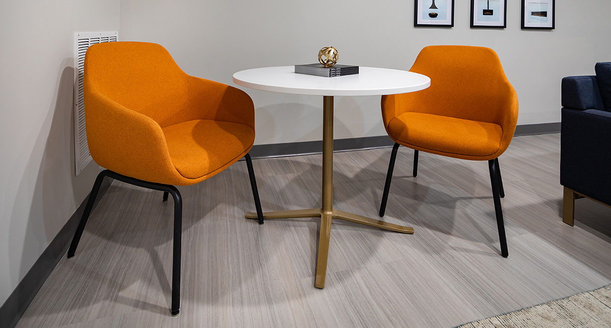Lilly Side Chair | UPLIFT Desk