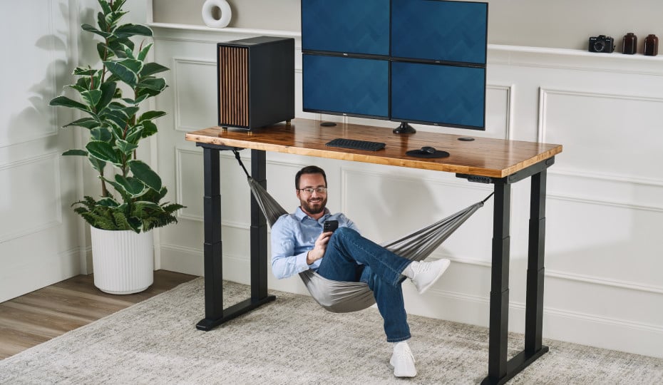 How your workspace affects your mental health | UPLIFT Desk