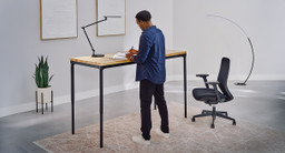 Flexibility designed in. Adjust your workspace height to match your energy and task throughout the day.