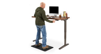 Make quick and easy adjustments to the height of your UPLIFT Standing Desk