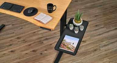 A protective neoprene rubber pad holds your items in place