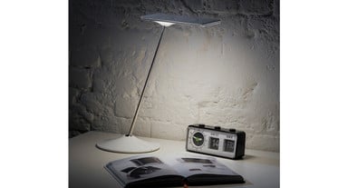 Innovative Thin Film Technology produces an ultra-wide footprint of warm, glare-free 300K LED light that casts only one shadow