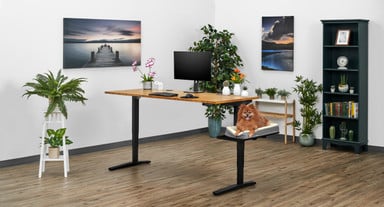 Non-slip bottom material provides extra grip to keep the Desk Pet Bed firmly in place on Sidecar Shelves, Desk Extensions, and wherever else the bed lands