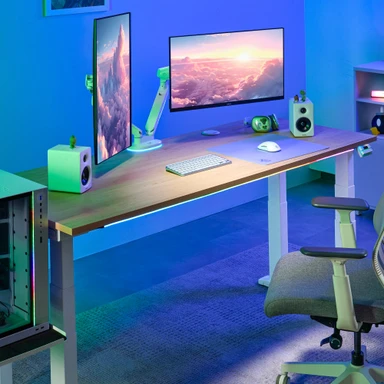Set the LED colors and modes to fade, water drip, flash or wave
