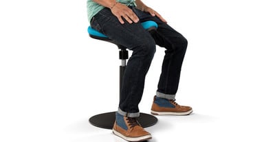 Rotate the 360° swivel seat to sit in a straddled posture
