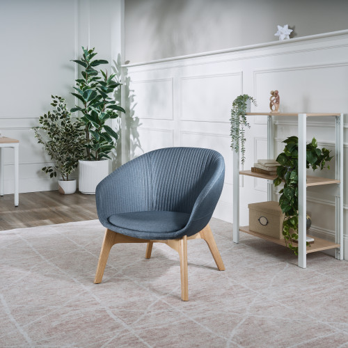 Test - Rivervue Lounge Chair by UPLIFT Desk