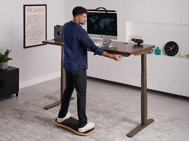 Which Standing Desk Is Right for You? | UPLIFT Desk