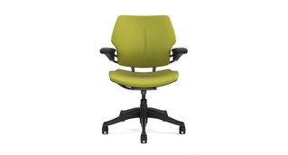 Increased contact area throughout the chair reduces pressure points