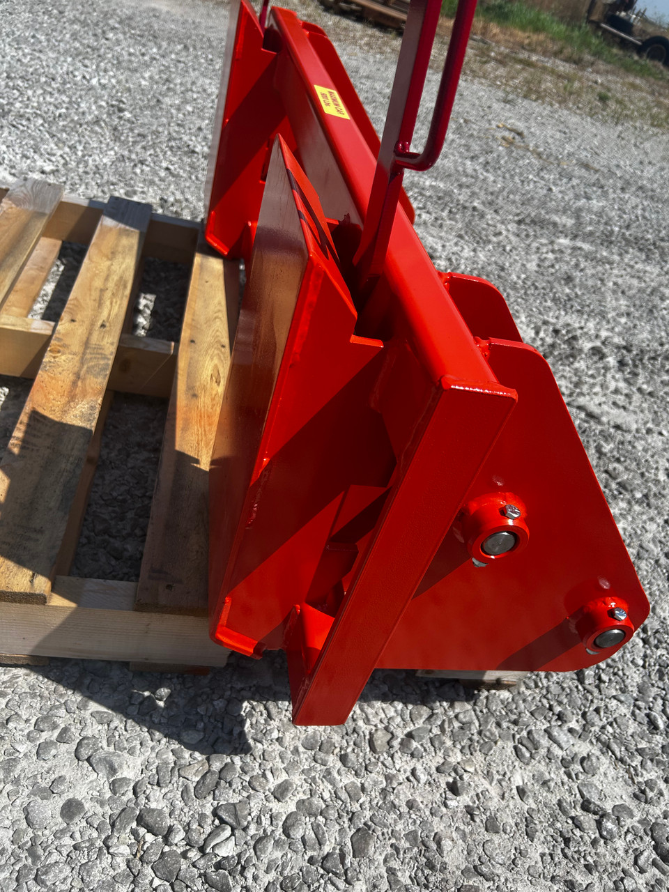 Kubota R520 Loader To Skid Steer Attachments Adapter