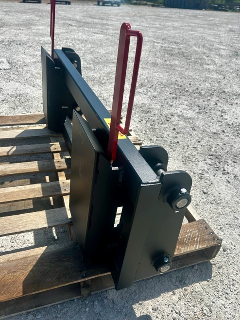 Washburn Company has fabricated from start to finish a Ford 7309 which is similar to all fords in this classification. The Ford 7309 features 3/8" plates with 3/8" skid steer boxes, triple passed and welded. All new 1 1/4" pins with DOM bushings and 3/8" handles. Washburn company makes several fords including but not limited to: Ford 7108, 7209, 7309, 210, 7310, 7410 and 7414. Contact us today at 800/283-7107 for more details on our ford, skid steer and other factory builds. 