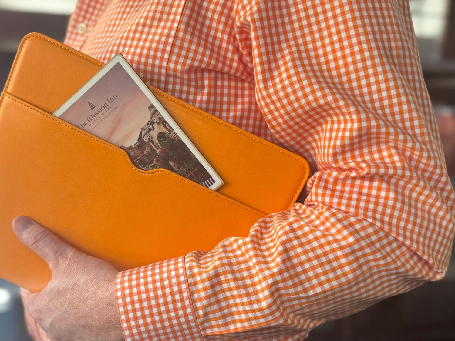 Make It Meaningful: How Custom Souvenirs Create Lasting Memories