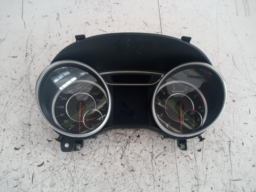 MERCEDES CLASSE CLA «C117» (2016) ALLESTIMENTI INTERNI QUADRO STRUMENTI USATO [[231282]]