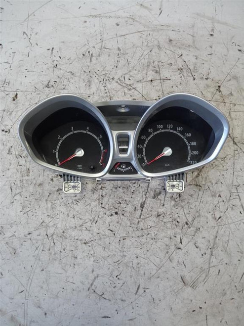 FORD FIESTA «VI» (2008) ALLESTIMENTI INTERNI QUADRO STRUMENTI USATO Da 2008 A 2012 [[217876]]