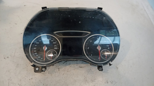 MERCEDES CLASSE B «W246» (2014) ALLESTIMENTI INTERNI QUADRO STRUMENTI USATO Da 2014 in poi [[211507]]