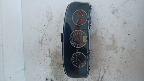 NISSAN X-TRAIL «I» (2001) ALLESTIMENTI INTERNI QUADRO STRUMENTI USATO [[91371]]