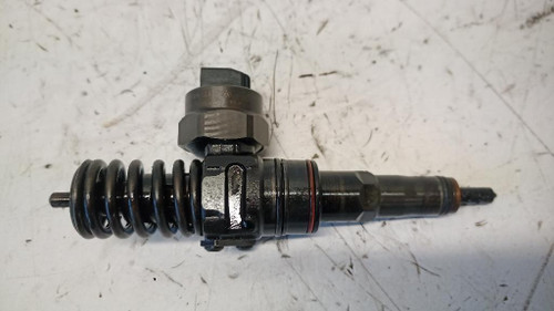 VOLKSWAGEN PASSAT «IV» VARIANT (2000) SCARICO E INIEZIONE POMPA - INIETTORE USATO Da 2000 A 2005 [[236623]]