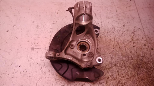 VOLKSWAGEN T-ROC (2017) ASSALE FUSELLO RUOTA ANT. SX. USATO Da 2017 in poi [[237706]]