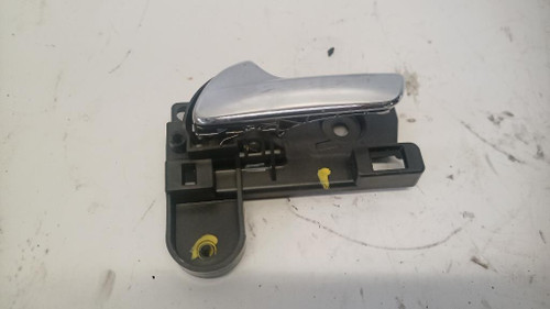 FIAT FREEMONT (2011) ALLESTIMENTI INTERNI MANIGLIA PORTA INT. POST. SX. USATO Da 2011 A 2014 [[235840]]