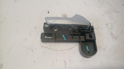 FIAT FREEMONT (2011) ALLESTIMENTI INTERNI MANIGLIA PORTA INT. ANT. DX. USATO Da 2011 A 2014 [[235839]]