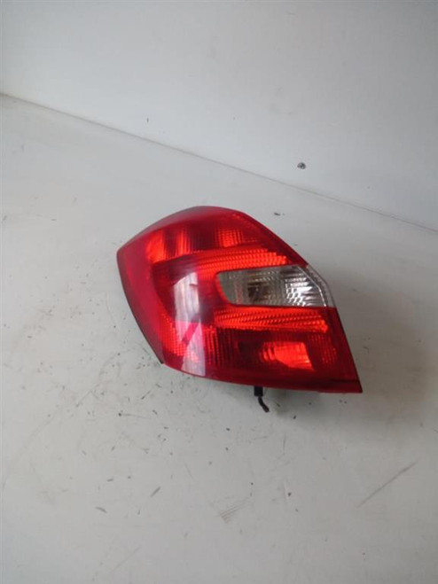 SKODA FABIA «542» (2007) FANALERIA FANALE POST. SX. USATO Da 2006 A 2010 [[216476]]