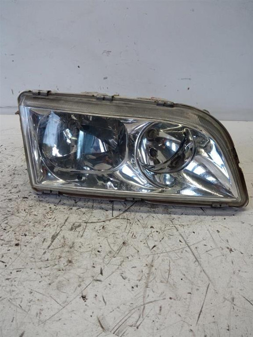 VOLVO V40 «I» (1996) FANALERIA PROIETTORE ANT. DX. USATO Da 1999 A 2004 [[217921]]