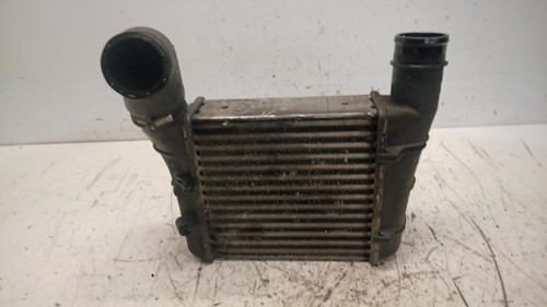 AUDI A4 «8E2» (2001) SCARICO E INIEZIONE INTERCOOLER USATO Da 2004 A 2004 [[238498]]
