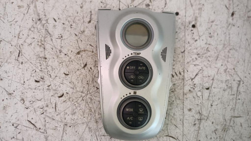 TOYOTA YARIS (FRANCE ) «II» (2006) ALLESTIMENTI INTERNI MODULO COMANDO RISCALDAMENTO / CLIMA USATO Da 2005 A 2009 [[231260]]