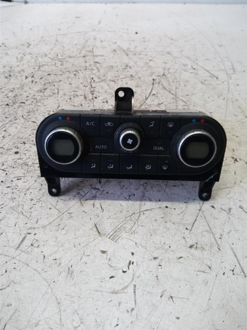 NISSAN QASHQAI «I» (2010) ALLESTIMENTI INTERNI MODULO COMANDO RISCALDAMENTO / CLIMA USATO Da 2010 in poi [[218715]]