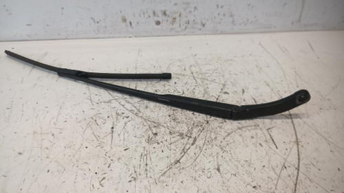 AUDI A6 «4F5» AVANT (2005) CRISTALLI BRACCIO TERGICRISTALLO PARABREZZA SX. USATO Da 2006 A 2008 [[237639]]