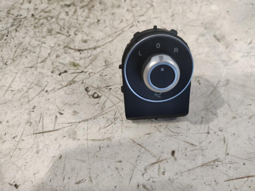 ALFA ROMEO GIULIA (2016) ALLESTIMENTI INTERNI INTERRUTTORE REGOLAZIONE RETROVISORE USATO [[238372]]