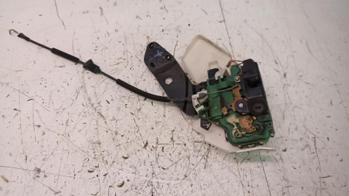 VOLKSWAGEN GOLF «IV» (1998) LAMIERATI ESTERNI SERRATURA PORTA POST. SX. USATO Da 2001 A 2001 [[230245]]