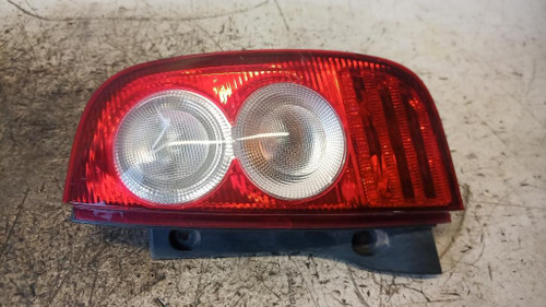NISSAN MICRA «III» (2003) FANALERIA FANALE POST. DX. USATO Da 2003 A 2005 [[233459]]