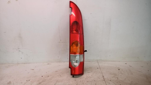 FANALE POST. DX. USATO DAL 2005 AL 2007 RENAULT KANGOO «II» (2003) 8200150625 [[229899]]