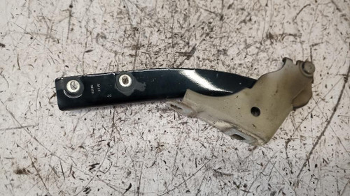 FIAT GRANDE PUNTO (2006) LAMIERATI ESTERNI CERNIERA COFANO ANT. SX. USATO Da 2005 A 2010 [[240243]]