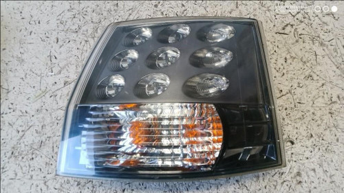 MITSUBISHI OUTLANDER «II» (2007) FANALERIA FANALE EST. POST. DX. USATO Da 2006 A 2010 [[218758]]