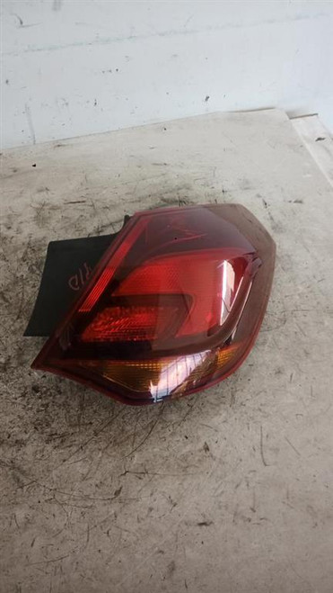 OPEL ASTRA «J» (2010) FANALERIA FANALE EST. POST. DX. USATO Da 2009 A 2012 [[215902]]