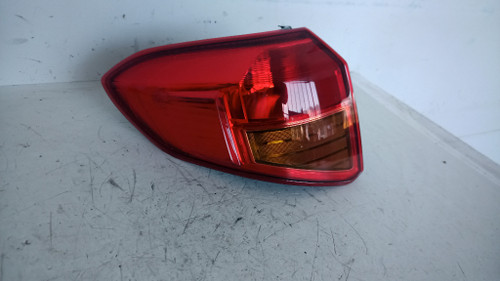 SUZUKI VITARA «II» (2015) FANALERIA FANALE EST. POST. SX. USATO Da 2015 A 2018 [[211929]]