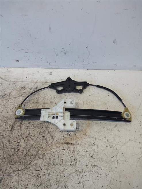 AUDI A4 «8W5» AVANT (2015) LAMIERATI ESTERNI ALZACRISTALLO PORTA POST. SX. USATO Da 2015 A 2019 [[220284]]