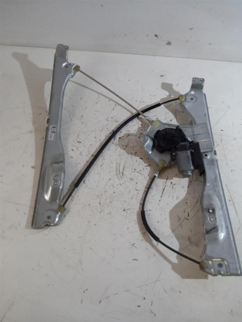 RENAULT CLIO «III» (2006) LAMIERATI ESTERNI ALZACRISTALLO PORTA ANT. SX. USATO Da 2005 in poi [[216986]]