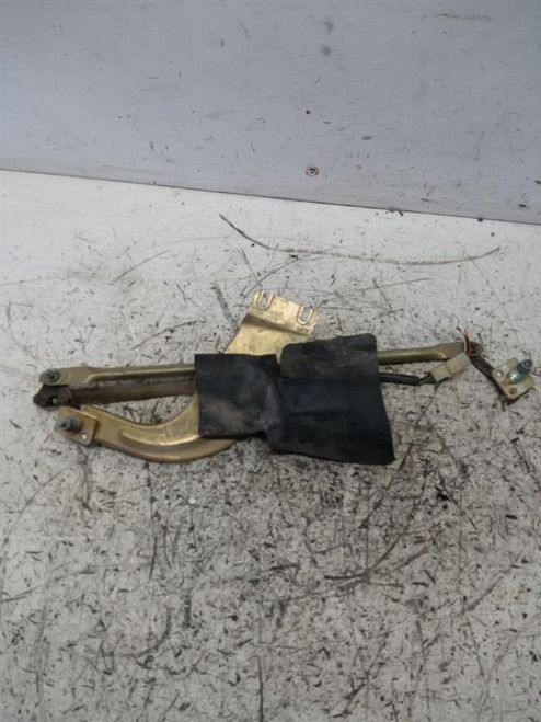 LADA NIVA (2000) CRISTALLI MECCANISMO TERGICRISTALLO USATO Da 1999 in poi [[221286]]