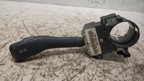 VOLKSWAGEN GOLF «IV» (1998) STERZO DEVIOGUIDA LUCI SX. USATO Da 1997 A 2003 [[239885]]