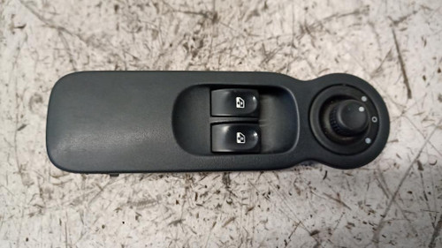 RENAULT MODUS (2005) IMPIANTO ELETTRICO INTERRUTTORE ALZACRISTALLI ANT. SX. USATO [[239366]]