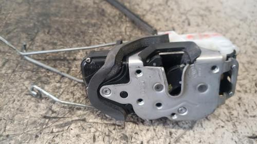 CHEVROLET AVEO «III» (2012) LAMIERATI ESTERNI SERRATURA PORTA ANT. SX. USATO Da 2011 in poi [[234958]]