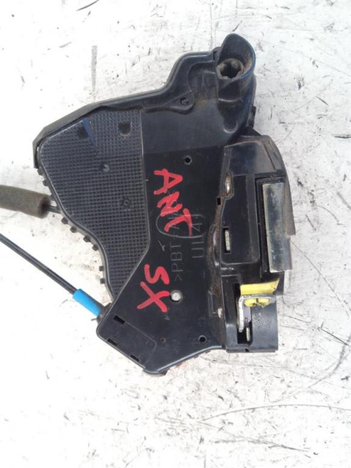 TOYOTA COROLLA VERSO «II» (2004) LAMIERATI ESTERNI SERRATURA PORTA ANT. SX. USATO Da 2004 in poi [[242977]]